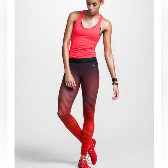 Nike Pants - Nike Dri Fit Women’s Tight Moment Federation Collection Red Leggings SZ M
